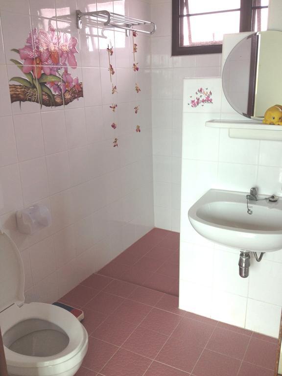 Bed and Breakfast Loy Manee House Ayutthaya Pokoj fotografie