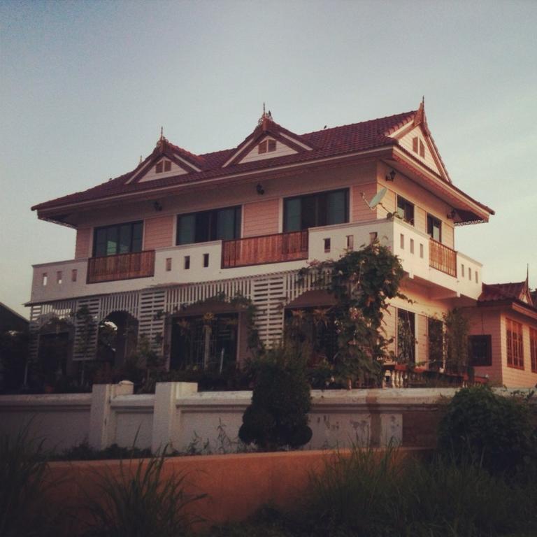 Bed and Breakfast Loy Manee House Ayutthaya Exteriér fotografie