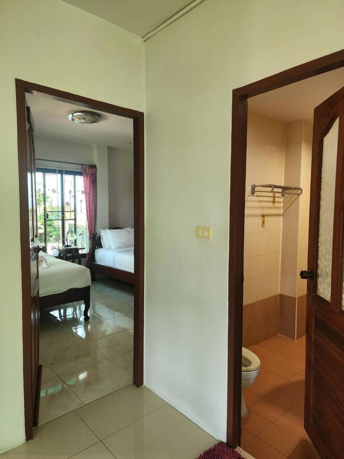 Bed and Breakfast Loy Manee House Ayutthaya Exteriér fotografie