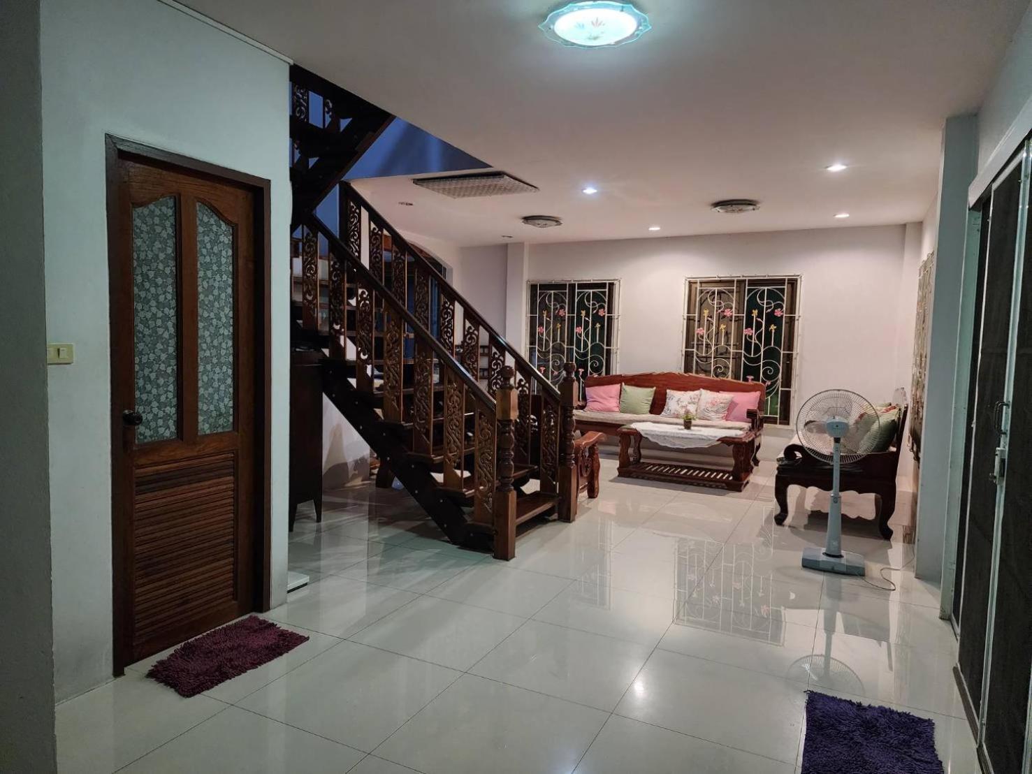Bed and Breakfast Loy Manee House Ayutthaya Exteriér fotografie