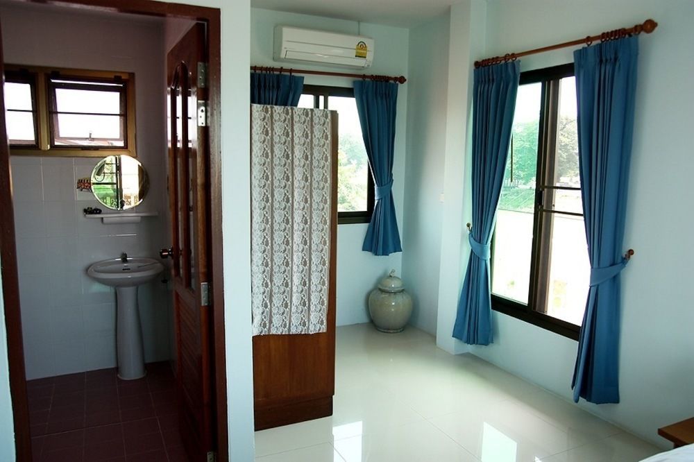 Bed and Breakfast Loy Manee House Ayutthaya Exteriér fotografie