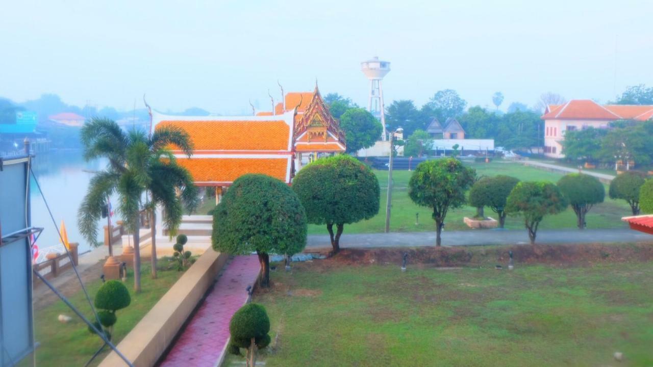 Bed and Breakfast Loy Manee House Ayutthaya Exteriér fotografie